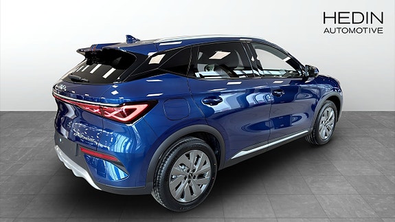 BYD Atto 3 2 of 5