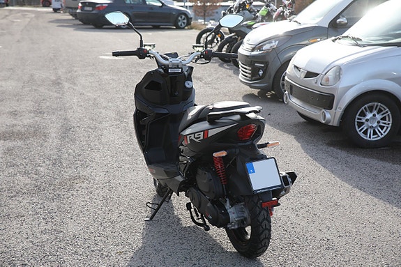 MOTO CR R9 SP 4T EFI 3 of 5