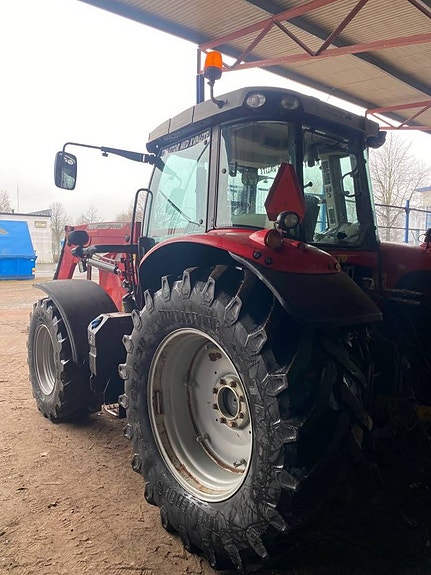 MF 6616 Dyna VT Efficent med MF lastare 966 3 of 4