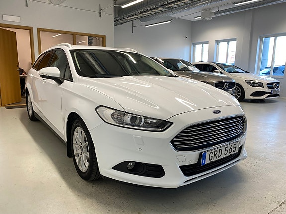 Ford Mondeo 3 of 14