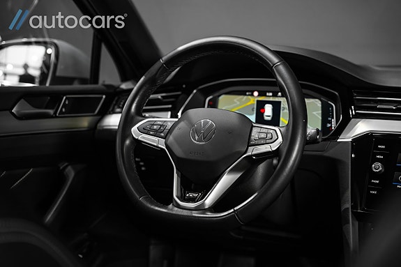 Volkswagen Passat 20 of 30