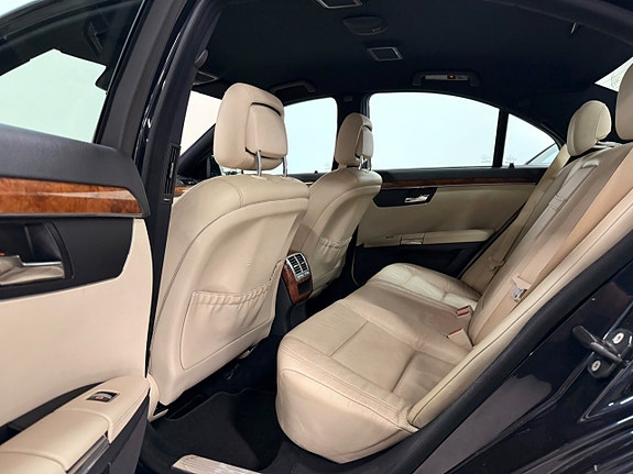 Mercedes-Benz S350 12 of 30