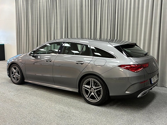 Mercedes-Benz CLA180 3 of 5