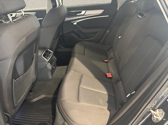 Audi A6 12 of 15