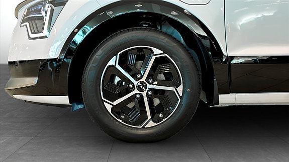 Kia Niro 8 of 12