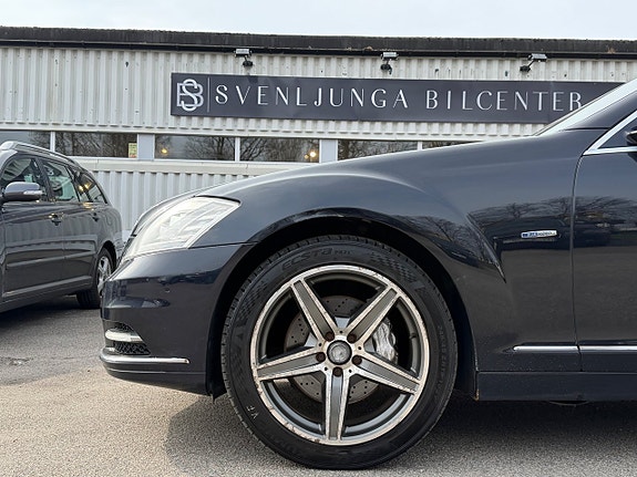 Mercedes-Benz S400 6 of 24