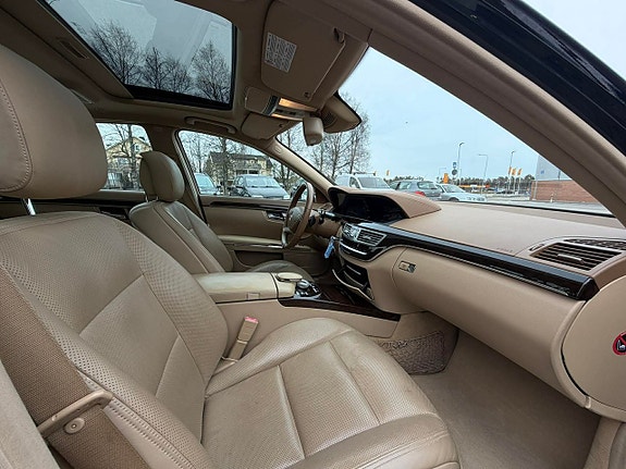 Mercedes-Benz S400 15 of 24