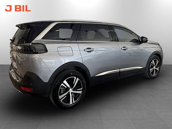 Peugeot 5008 4 of 5