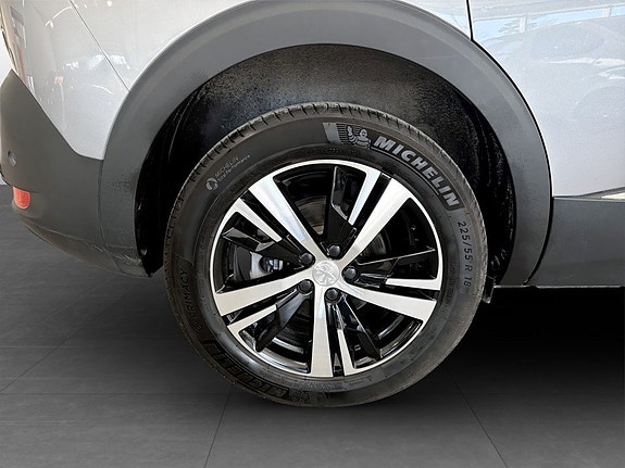Peugeot 5008 16 of 18