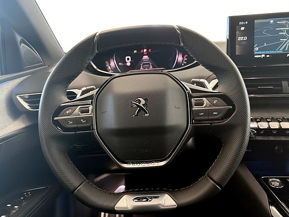Peugeot 5008 8 of 18