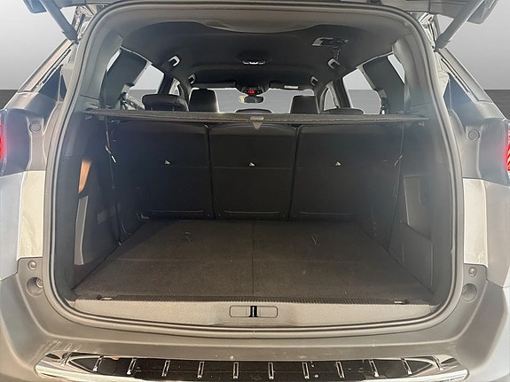 Peugeot 5008 17 of 18