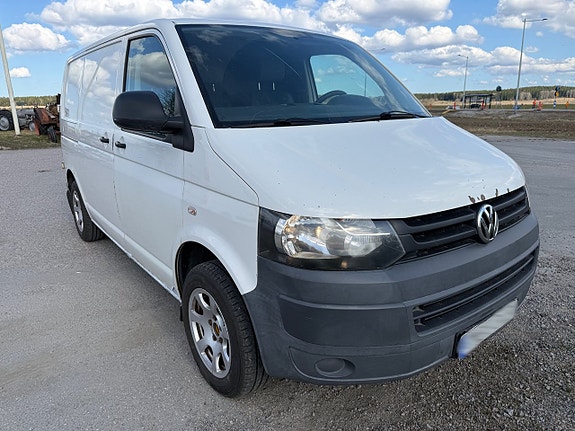 Volkswagen Transporter 2 of 5
