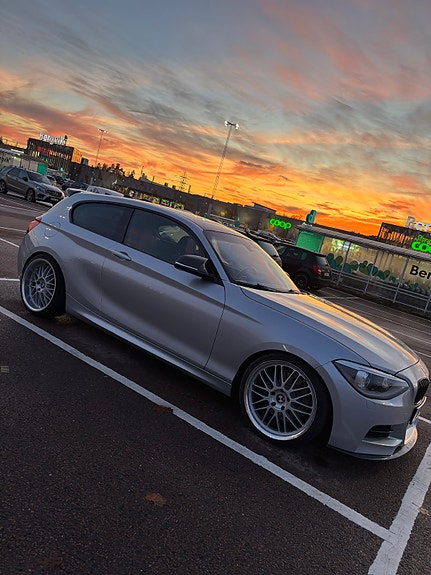 BMW M135i 2 of 5