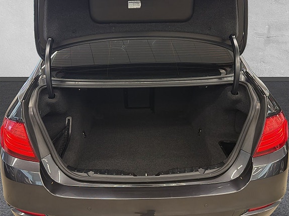 BMW 520d 9 of 20