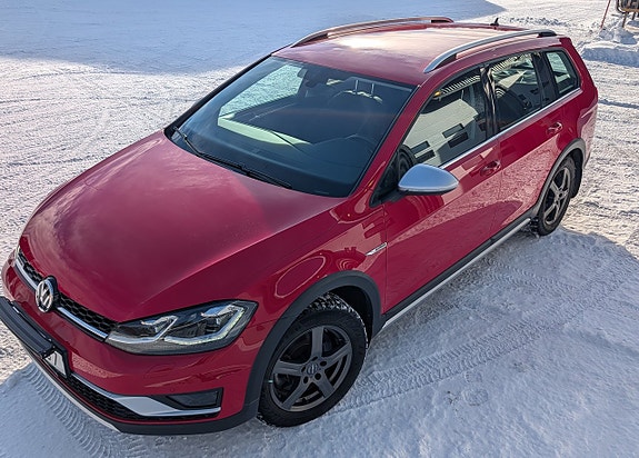 Volkswagen Golf Alltrack 4 of 5