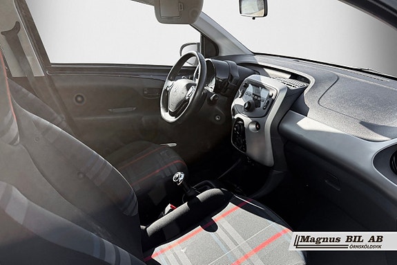 Peugeot 108 5 of 5