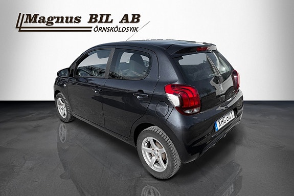 Peugeot 108 2 of 5
