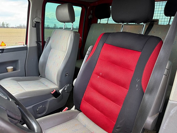 Volkswagen Transporter 9 of 10