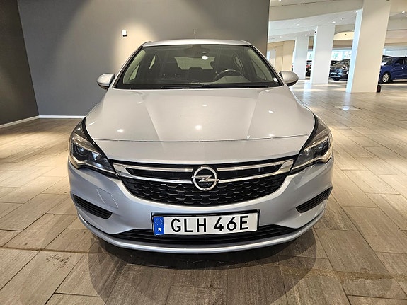 Opel Astra 3 of 5