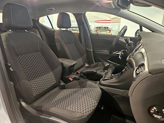 Opel Astra 15 of 26