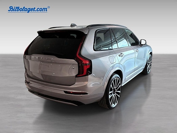 Volvo XC90 6 of 13