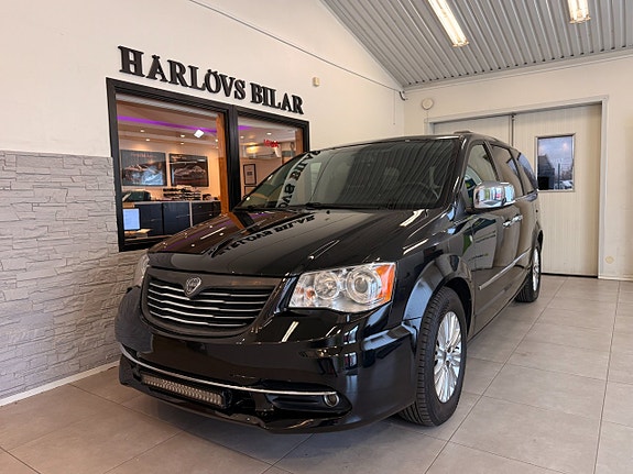 Lancia Voyager 10 of 21