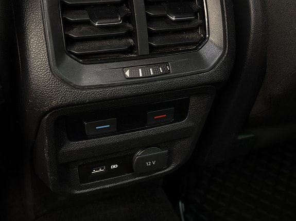 Volkswagen Tiguan 26 of 30