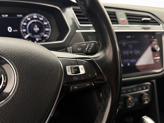 Volkswagen Tiguan 15 of 30