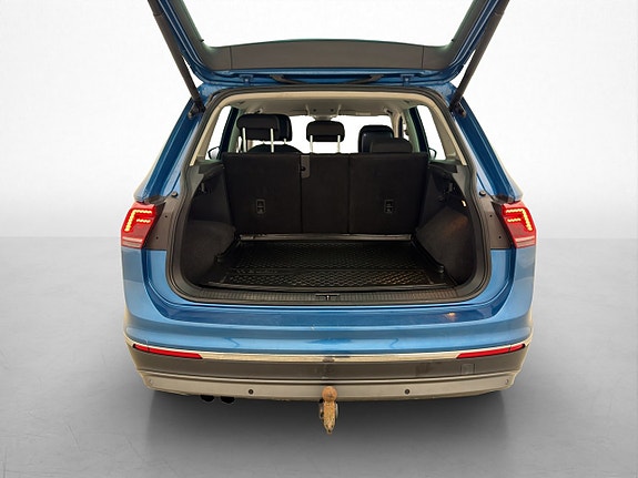 Volkswagen Tiguan 27 of 30