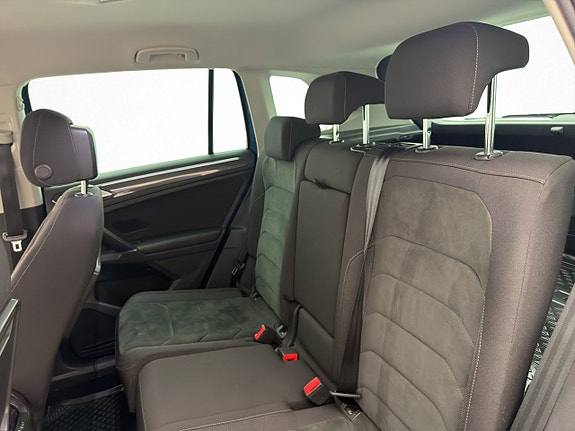 Volkswagen Tiguan 25 of 30