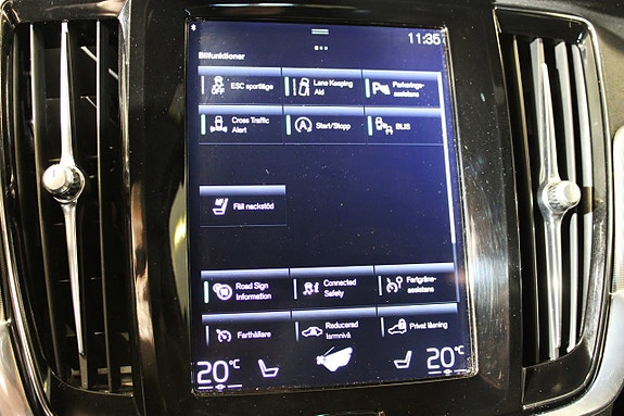 Volvo V90 20 of 27
