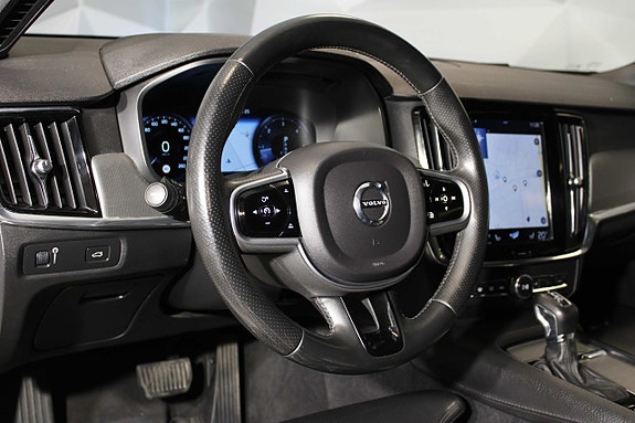 Volvo V90 15 of 27