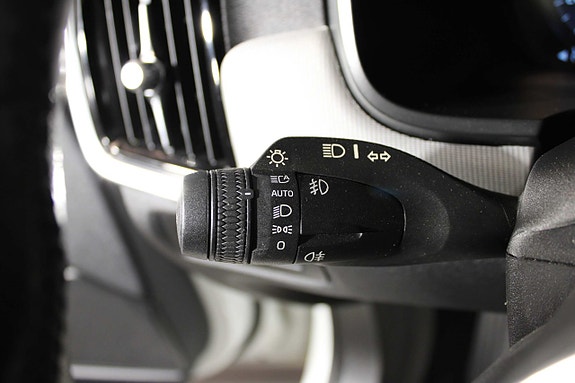 Volvo V90 23 of 27