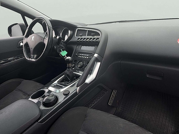 Peugeot 3008 14 of 28