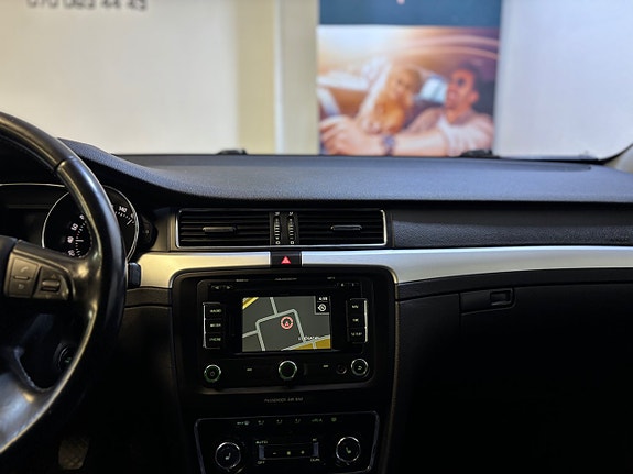 Skoda Superb 11 of 18