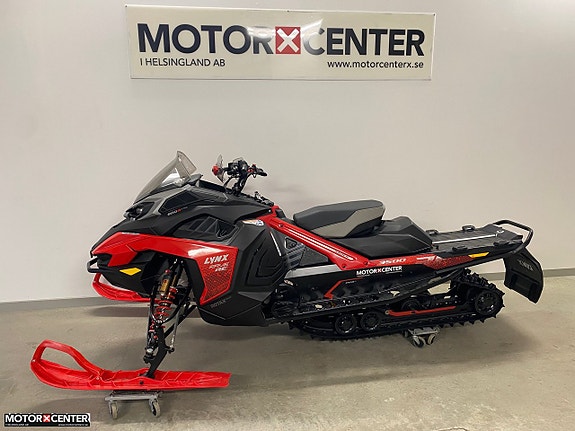 Lynx Rave RE 600R E-TEC DEMO 3500mm 41mm 10.25 Display LVTA