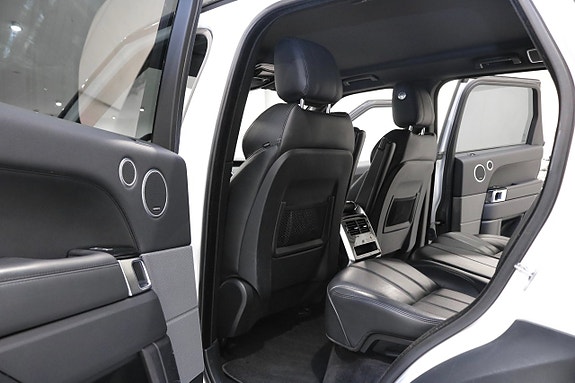Land Rover Range Rover Sport 19 of 27