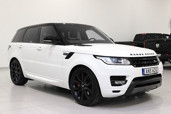 Land Rover Range Rover Sport 3 of 5