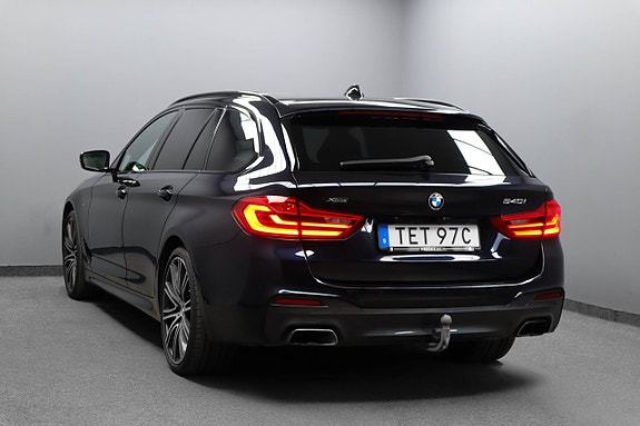 BMW 540i 5 of 5