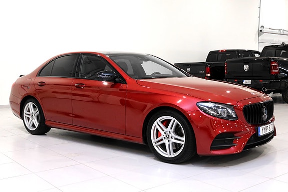 Mercedes-Benz E250 3 of 5