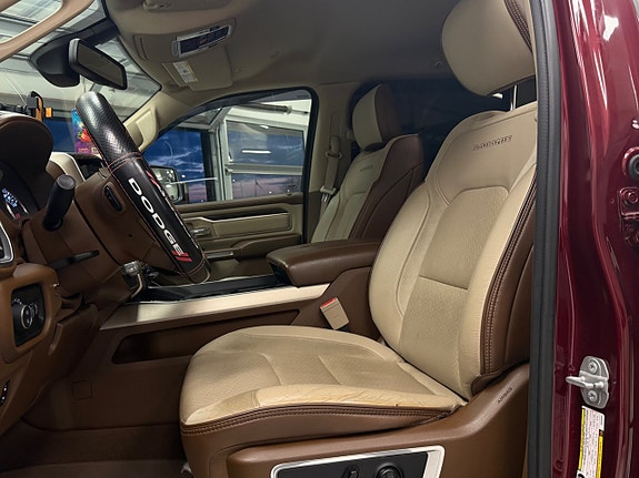 RAM 1500 9 of 17
