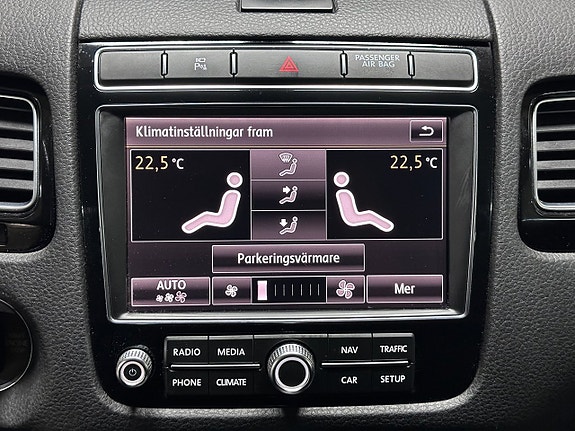 Volkswagen Touareg 20 of 26
