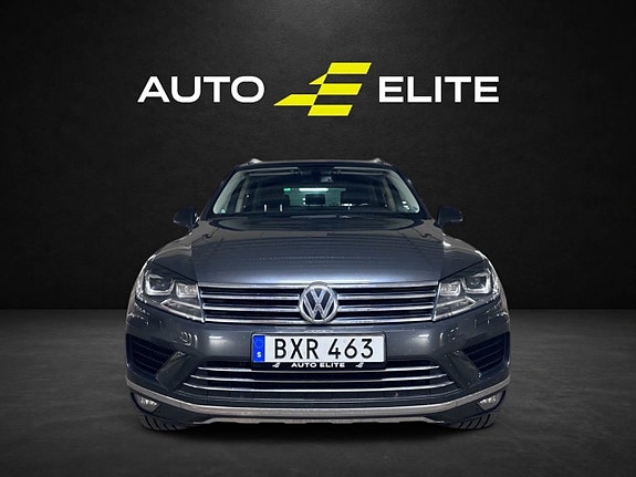 Volkswagen Touareg 8 of 26