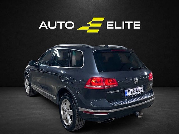 Volkswagen Touareg 3 of 26