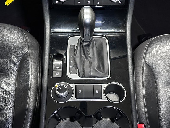 Volkswagen Touareg 23 of 26