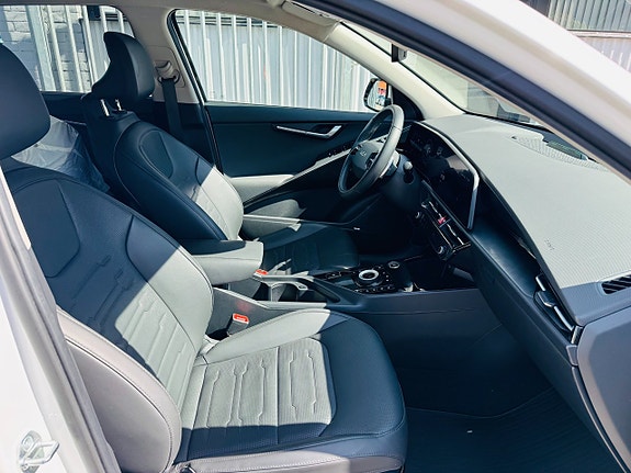 Kia Niro 5 of 5