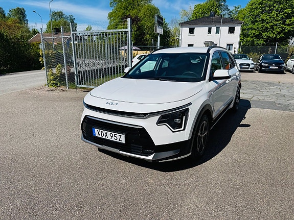 Kia Niro 2 of 5