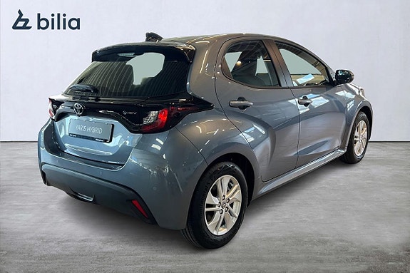 Toyota Yaris 17 of 20
