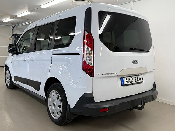 Ford Connect Tourneo 5 of 5