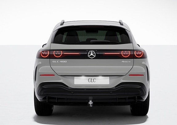 Mercedes-Benz GLC400 7 of 9